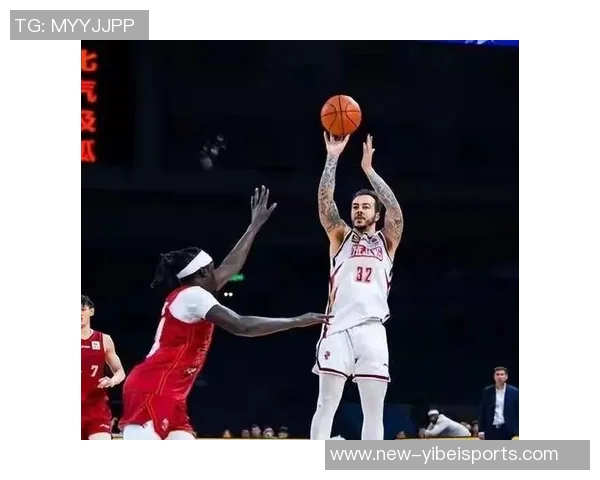 浙江男篮迎新外援布兰登兰道夫助力德甲得分王之路